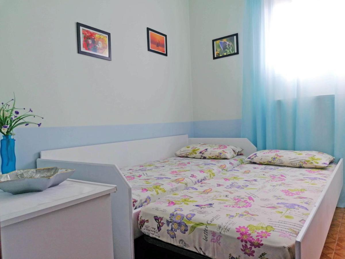 Vanna'S Holiday House Иериссос Экстерьер фото